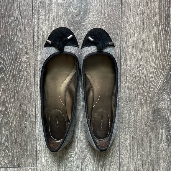 Cap Toe Ballet Flats - Picture 4 of 5